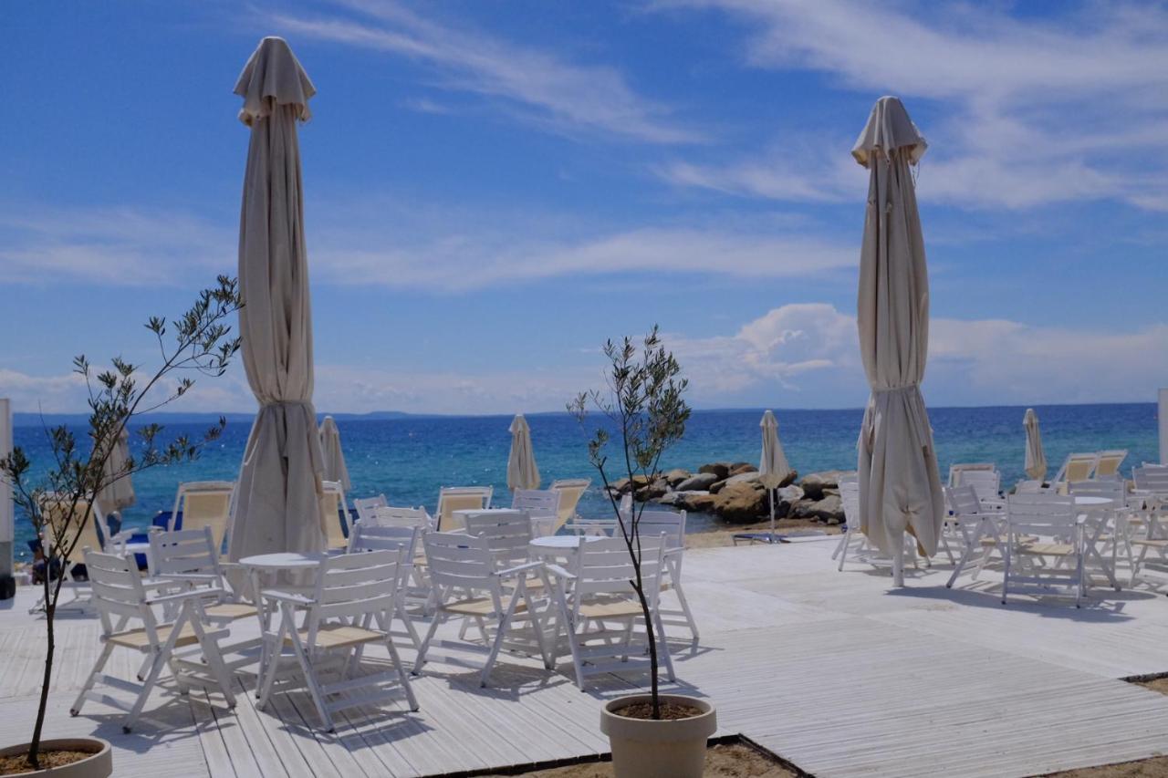 Seasidelongo Houses 1 Min From The Beach Of Nikiti מראה חיצוני תמונה