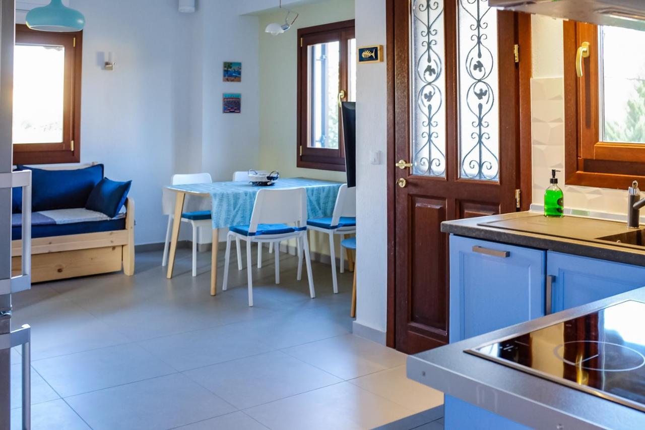 Seasidelongo Houses 1 Min From The Beach Of Nikiti מראה חיצוני תמונה
