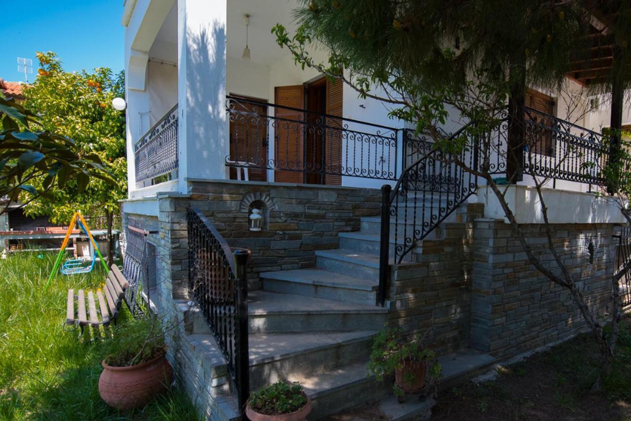 Seasidelongo Houses 1 Min From The Beach Of Nikiti מראה חיצוני תמונה