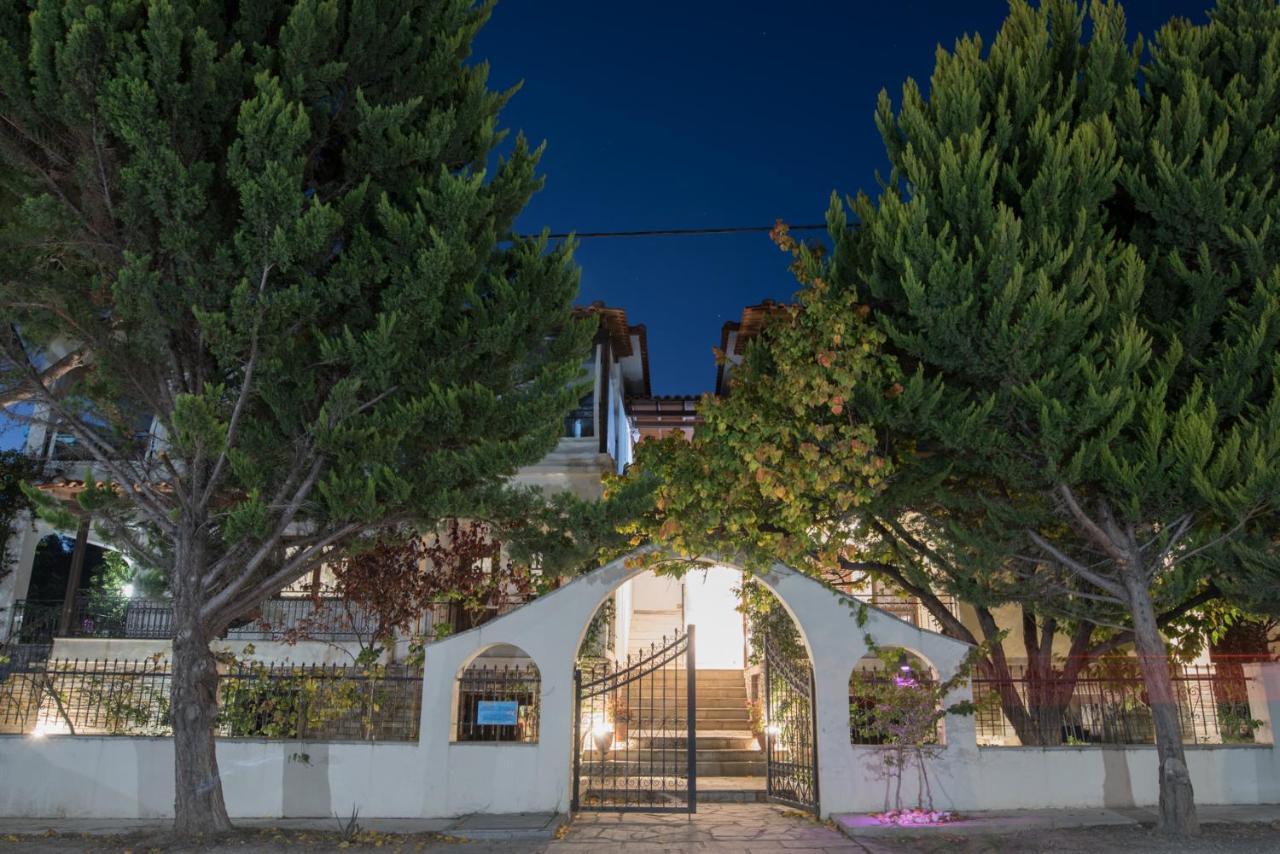 Seasidelongo Houses 1 Min From The Beach Of Nikiti מראה חיצוני תמונה